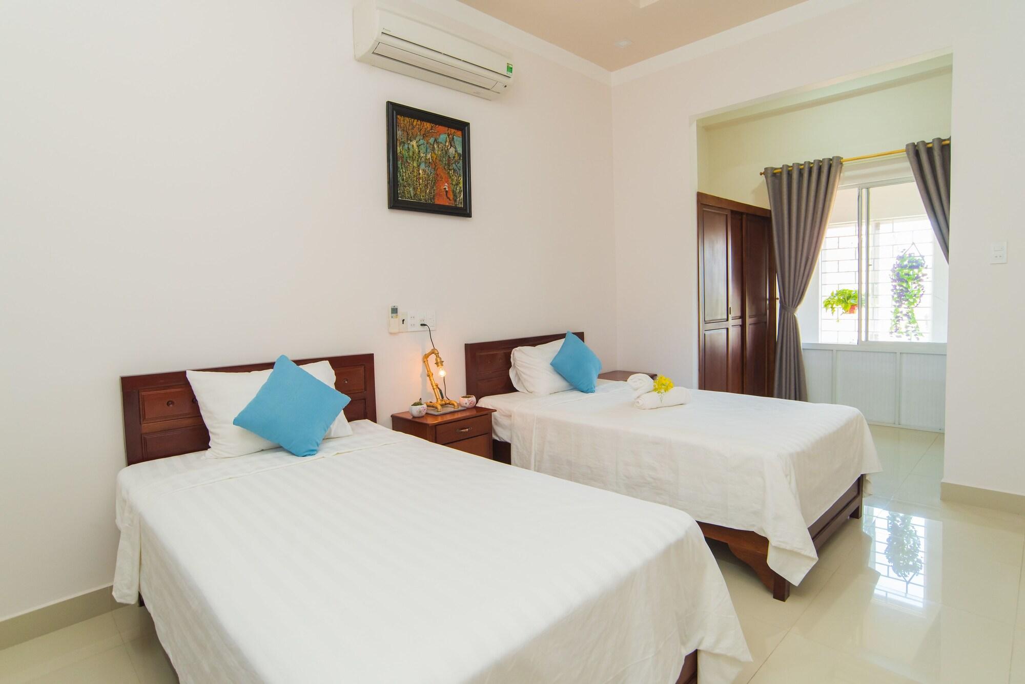 Big Sea Villa Hoi An Riverside Экстерьер фото